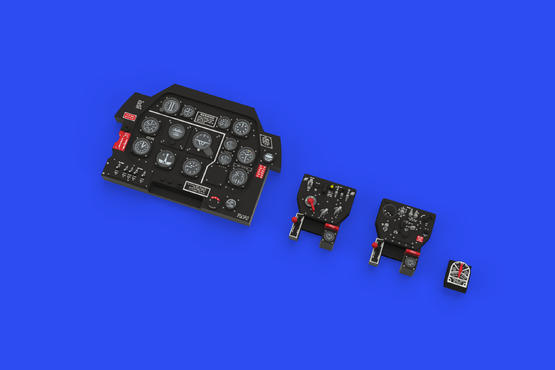 P51D-15 Mustang Lk Instrument Panel and seatbelts (Revell)  E634025