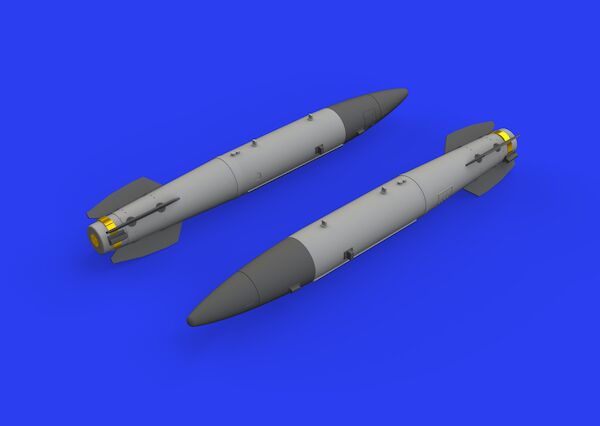 B43-1 Nuclear Weapon with SC43-3/-6 Tail assembly (2x)  E648460