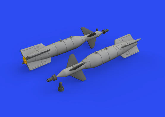 CPU123 Paveway II  GPS/laser guided weapon (2x)  E672268