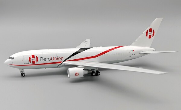 Boeing 767-200SF AeroUnion XA-LRC  EAV-762-LRC