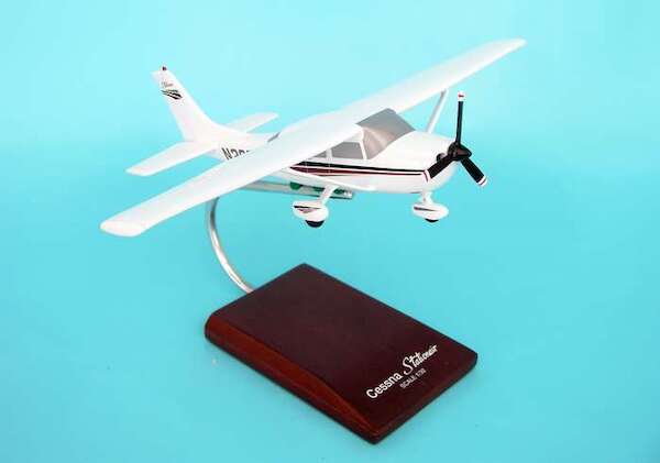 Cessna 206 "Stationair"  H3132