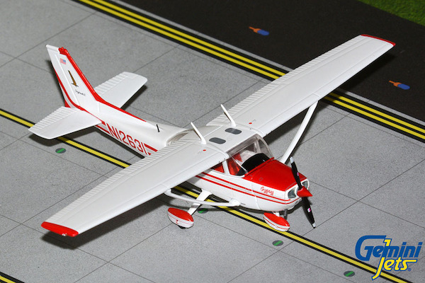 Cessna 172S Skyhawk Sporty's edition N12631 GGCES021