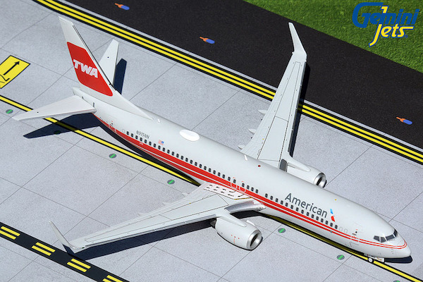 Boeing 737-800 American Airlines N915NN (TWA Heritage Livery)  G2AAL473