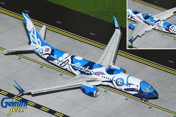 Boeing 737-800 Alaska Airlines "Xáat Kwáani" (Salmon People) N559AS flaps down G2ASA1246F