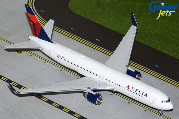 Boeing 767-300ER Delta Air Lines N199DN  G2DAL1419