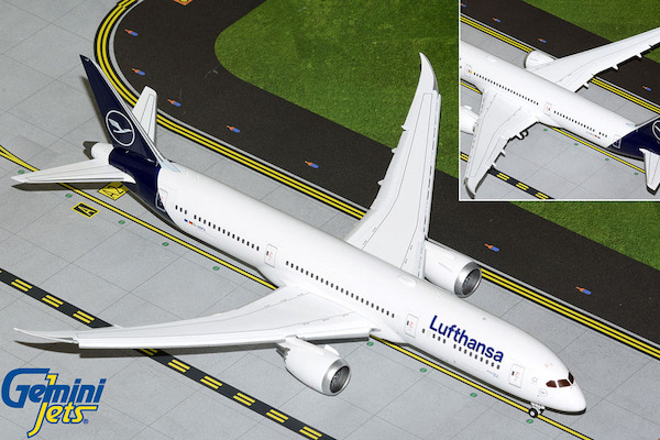 Boeing 787-9 Lufthansa D-ABPA flaps down  G2DLH1050F