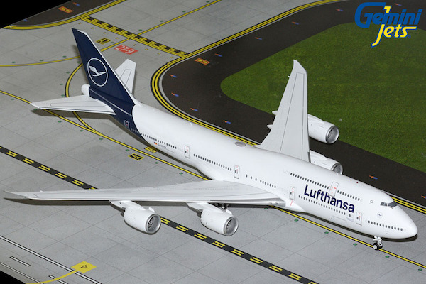 Boeing 747-8 Lufthansa D-ABYA G2DLH1242
