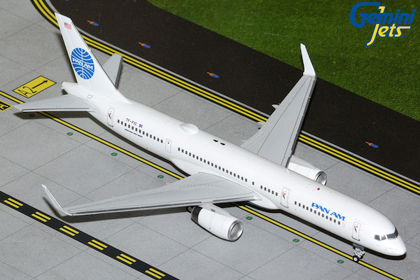 Boeing 757-200 Pan Am TF-FIC "yankee Clipper II" G2PAA1474