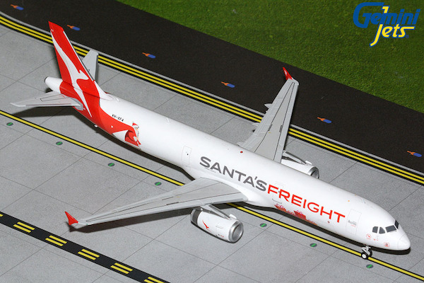 Airbus A321P2F Qantas Freight "Santa's Freight" VH-XF4  G2QFA1477