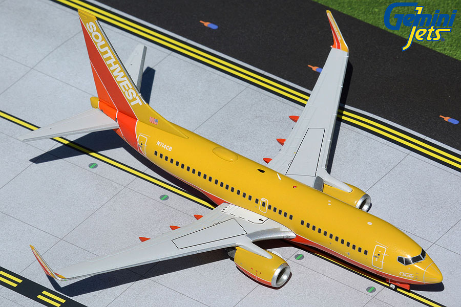 Gemini Jets G2Swa961 Boeing 737-700 Southwest Airlines N714Cb 