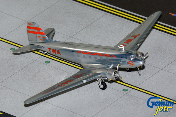 Douglas DC3 TWA Transcontinental & Western Air NC1943 polished G2TWA314