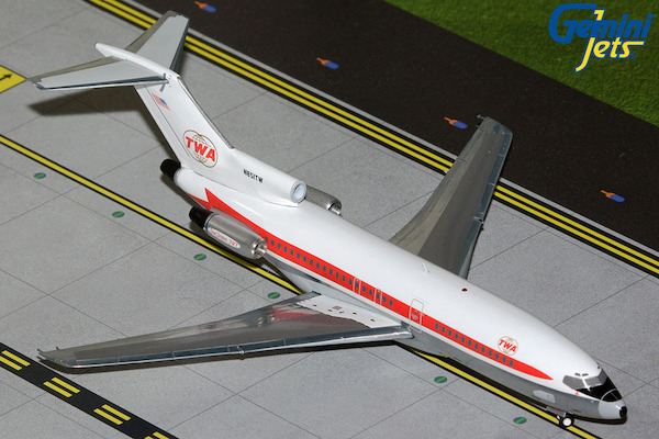 Boeing 727-100 TWA Trans World Airlines "Star Stream" N851TW  G2TWA946