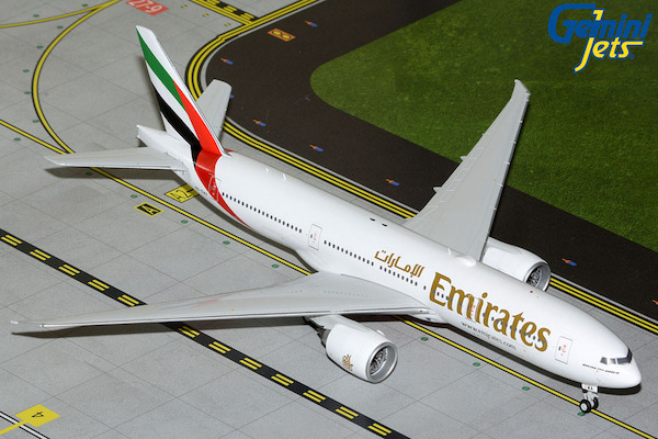 Boeing 777-200LR Emirates A6-EWA G2UAE412
