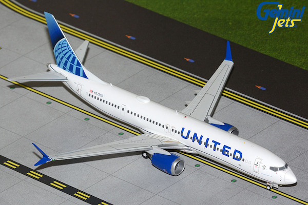Boeing 737 MAX 9 United Airlines N37555 G2UAL1256