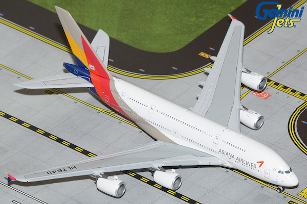 Airbus A380-800 Asiana Airlines HL7640 GJAAR2170