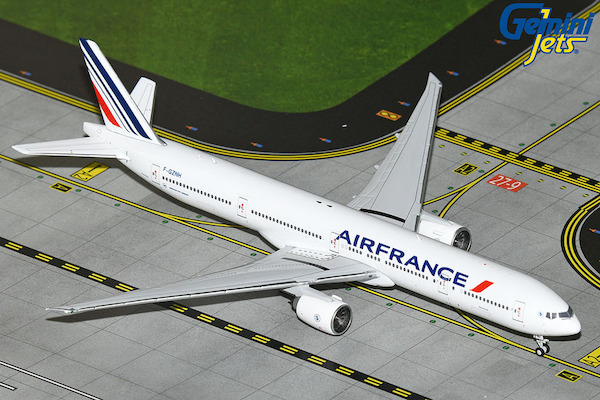 Boeing 777-300ER Air France F-GZNH GJAFR2248