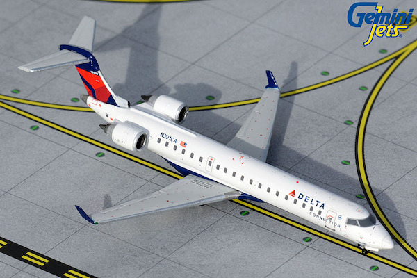 Canadair CRJ700 Delta Connection / Endeavor Air N391CA GJDAL2032