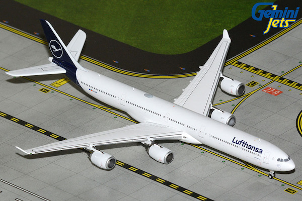 Airbus A340-600 Lufthansa D-AIHF  GJDLH2398
