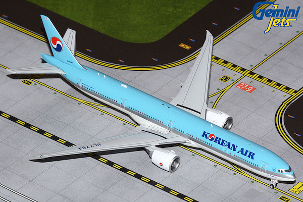 Boeing 777-300ER Korean Air HL7784 GJKAL2040