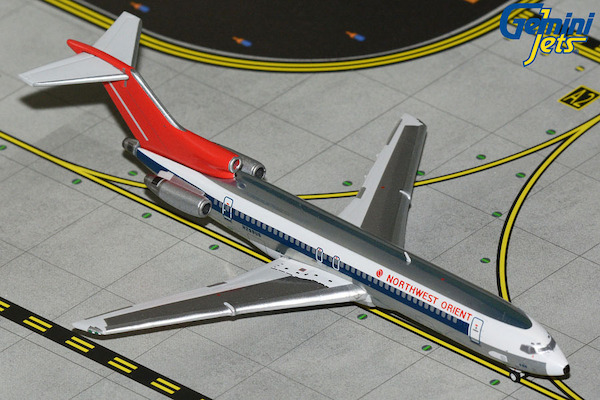 Boeing 727-200 Northwest Orient Airlines N298US GJNWA2354
