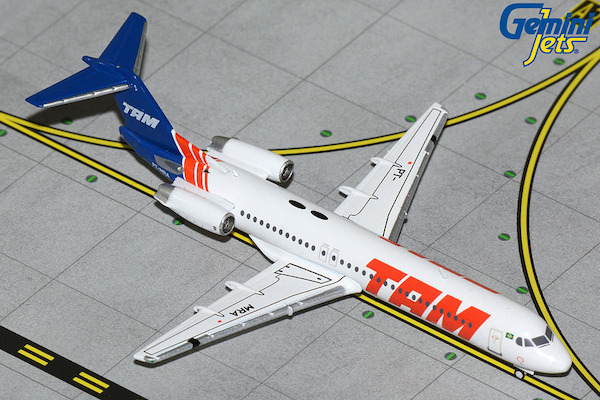 Fokker 100 TAM Brazil GJTAM2062