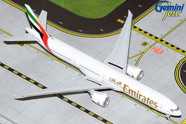 Boeing 777-300ER Emirates A6-END  GJUAE2068