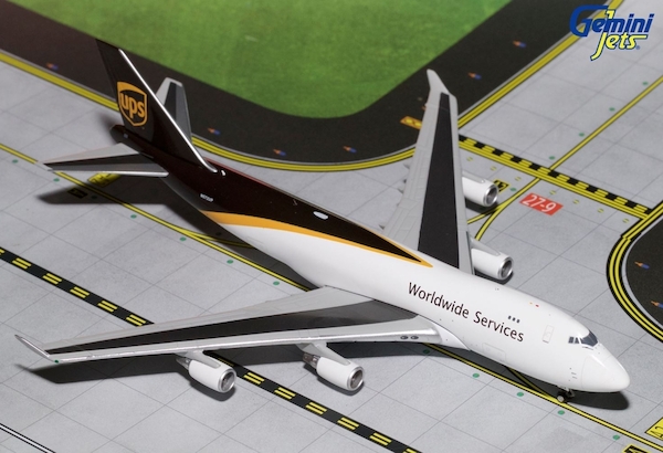 Boeing 747-400F UPS N572UP GJUPS1571