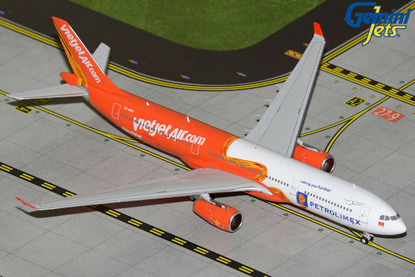 Airbus A330-300 VietJet "Petrolimex" VN-A811 GJVJC2080