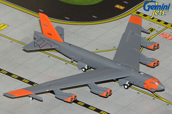 Boeing B52H Stratofortress USAF United States Air Force 610028 "Wolfpack" retro orange livery  GMUSA149