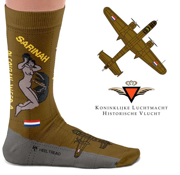 Pair of war machine socks: B-25 Mitchell Sarinah  SOCK B-25