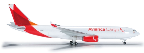 Airbus A330-200F Avianca Cargo N332QT 526180-001