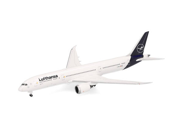 Boeing 787-9 Dreamliner Lufthansa D-ABPC  535946-002