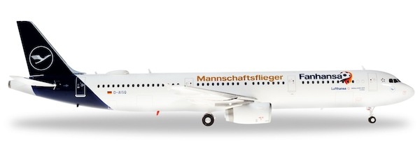 Airbus A321 Lufthansa "Fanhansa Mannschaftsflieger" D-AISQ 559416