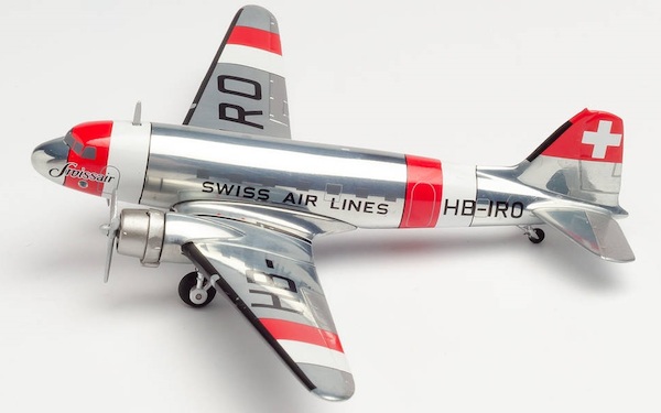 Douglas DC3 Swissair "neutrality color scheme" HB-IRO 570558
