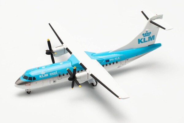 ATR42-300 KLM Exel PH-XLE 571654