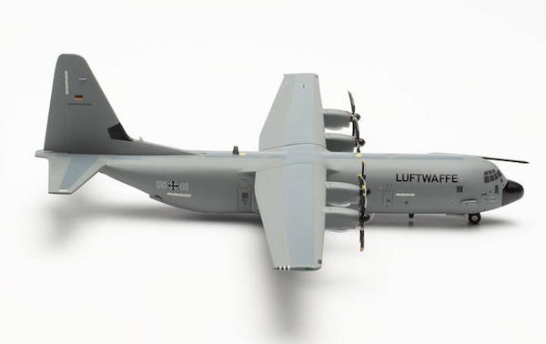 Lockheed Hercules C130J-30 Luftwaffe Franco-German 55+01 572194