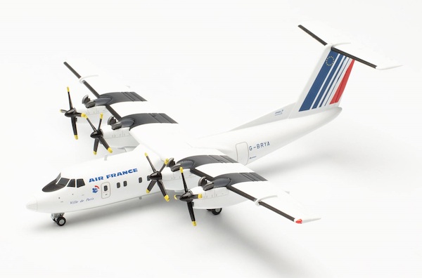 DHC7 Air France Ville de Paris G-BRYA 572644