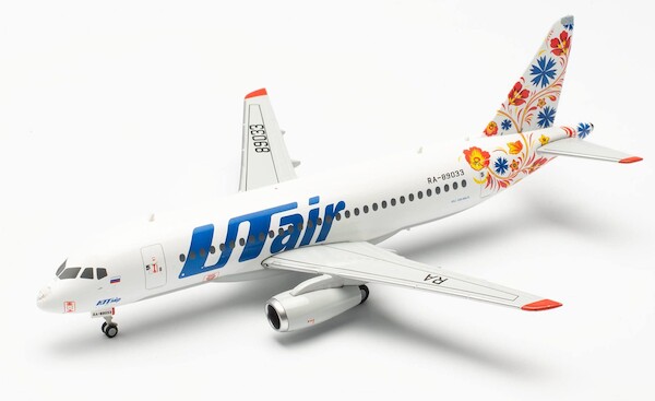 Sukhoi Superjet SSJ100 UTair Express RA-89033 572897