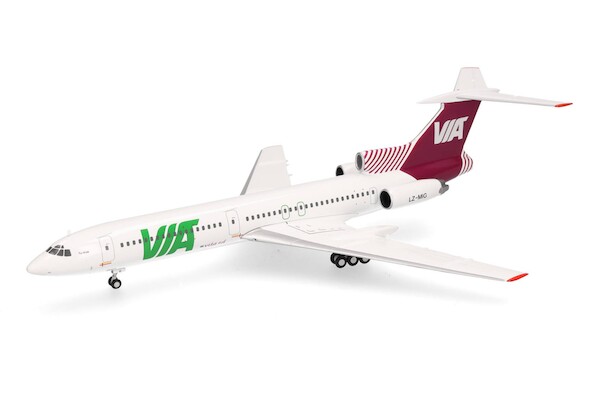 Tupolev Tu154M Air Via LZ-MIG  573214
