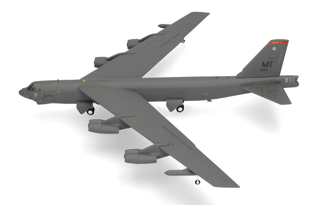 Herpa Wings 573467 B52H Stratofortress USAF 23rd Bomb Sqd. Barons