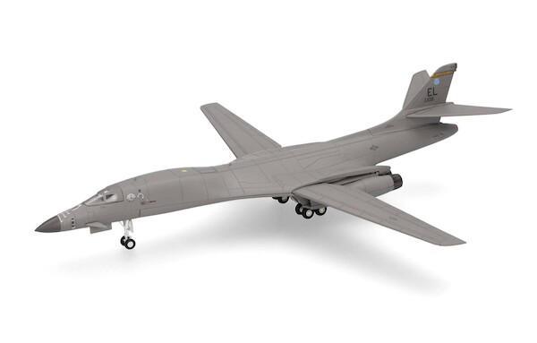 B1B Lancer USAF 37th Bomb Sqn, Ellsworth AB "Alien with an Attitude" 86-0108  573658