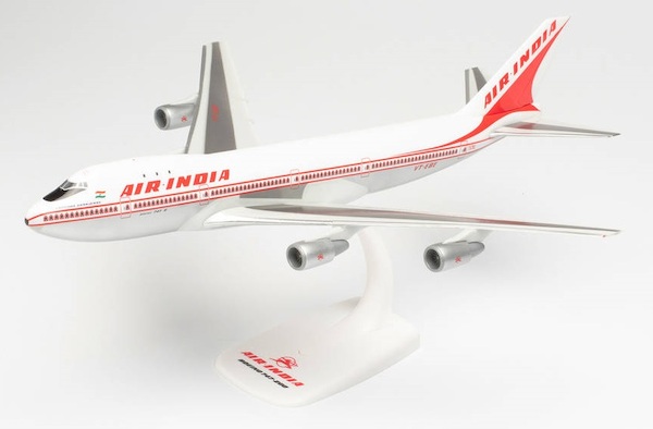 Boeing 747-200 Air India Emperor Shahjehan VT-EBE 613378