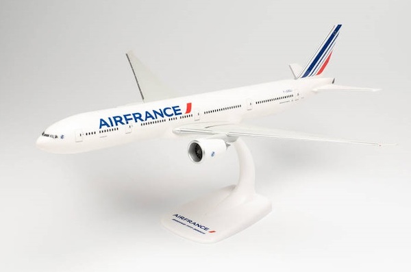 Boeing 777-300ER Air France F-GSQJ "Strasbourg" 613491