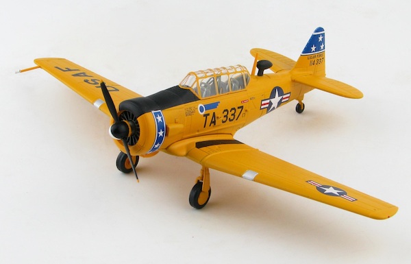 T6G Texan 51-14337, USAF 75th FIS, Presque Isle AFB, 1952 HA1527