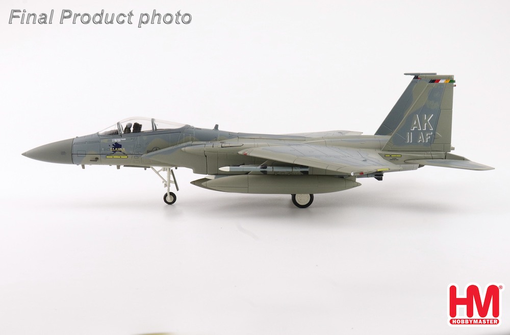 Hobbymaster HA4574 McDonnell Douglas F15C Eagle 85-0111/AK, 11th