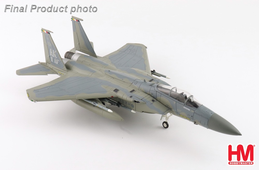 Hobbymaster HA4574 McDonnell Douglas F15C Eagle 85-0111/AK, 11th
