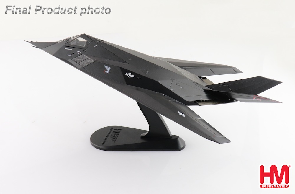 Hobbymaster HA5812 F117A Nighthawk USAF, 88-0841, 2021 (w/2 x B57