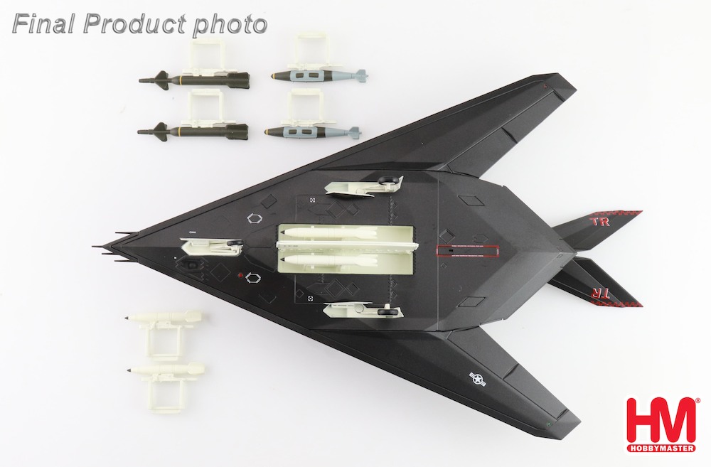 ホビーマスター　HA5812 F-117A Nighthawk 1/72 Hobbymaster HA5812 F117A Nighthawk USAF, 88-0841, 2021 (w/2 x B57