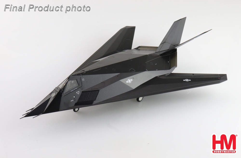 Hobbymaster HA5813 F117A Nighthawk USAF, 84-0809, 2022 (w/extra 2