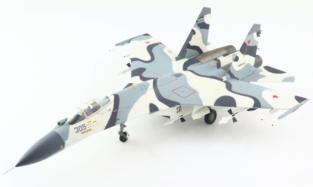 Hobbymaster HA6012 Sukhoi Su27 Flanker, Russian Air Force, Blue 3